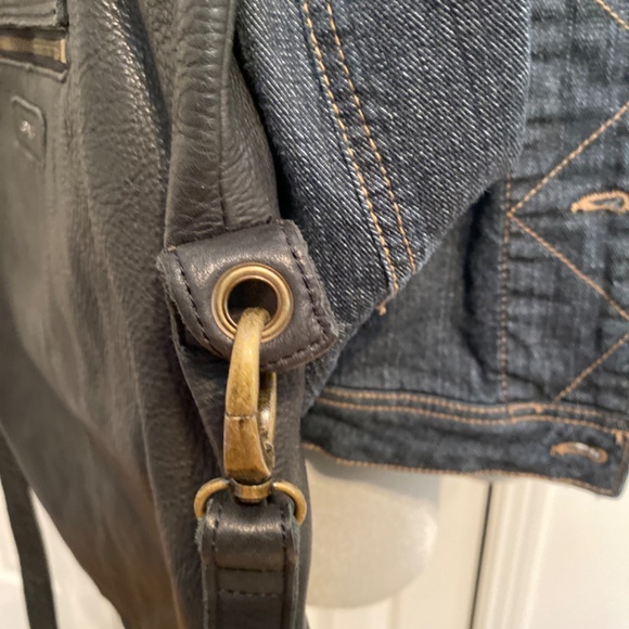 Leather Foldover bag by Gas Styling - Picture 10 of 16